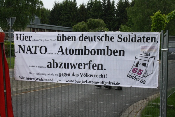 Proteste der Friedensbewegung in Büchel.